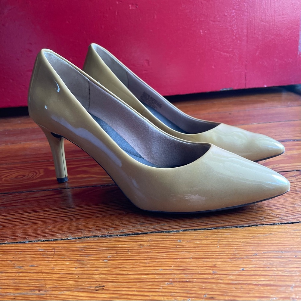 Rockport Total Motion 75mm Pointed Toe Heel - Warm Taupe - 8.5